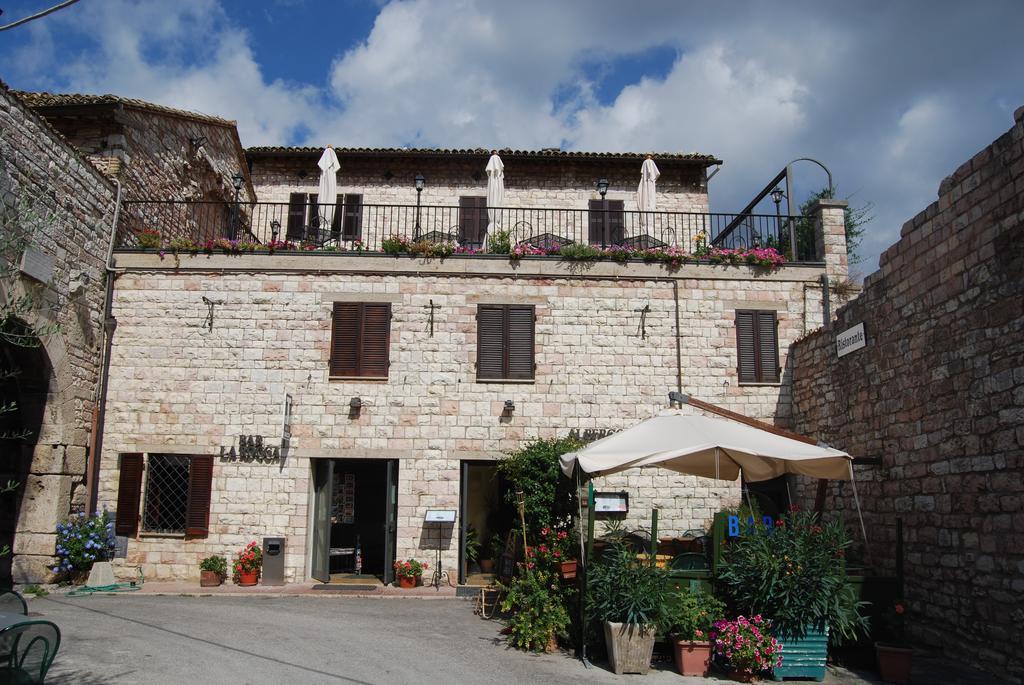 Albergo La Rocca Assisi Exterior foto